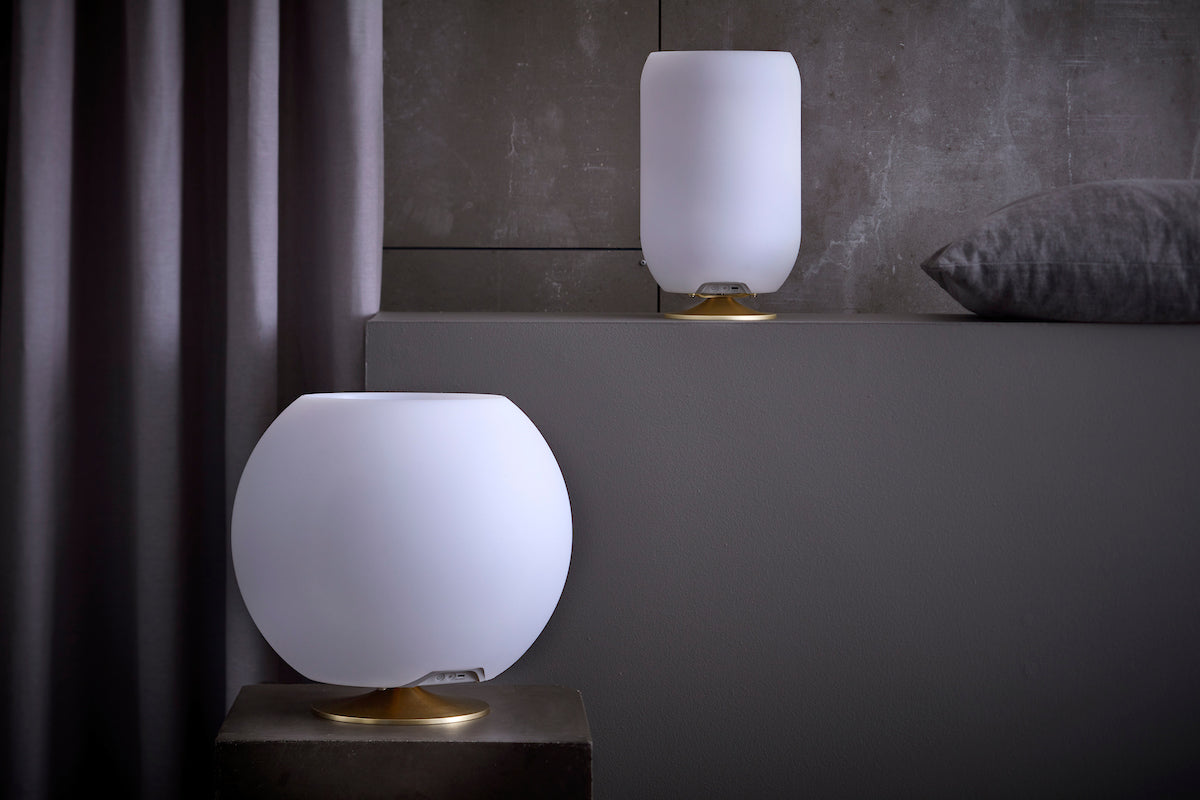 Kooduu | Atmos – Lamp Speaker Brushed by Jensen Silver | Jacob Design Design